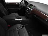 Zune and auxiliary jack photo