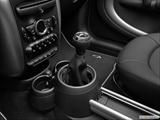  Gear shifter/center console photo