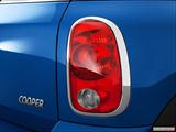  Passenger Side Taillight photo