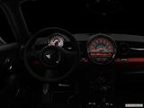  Centered wide dash shot photo