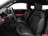  Front seats from Drivers Side photo