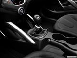  Gear shifter/center console photo