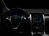  Centered wide dash shot photo