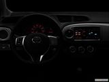  Centered wide dash shot photo