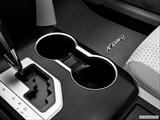  Cup holders photo