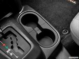  Cup holders photo