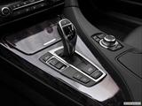  Gear shifter/center console photo