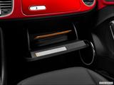  Glove box open photo