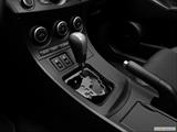  Gear shifter/center console photo
