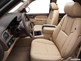 Front seats from Drivers Side photo