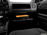  Glove box open photo