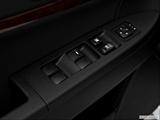  Driver's side inside window controls photo