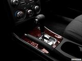  Gear shifter/center console photo