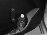  Cup holder prop (tertiary) photo
