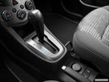 Gear shifter/center console photo