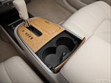  Cup holders photo