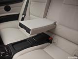  Rear center console with closed lid from driver's side looking down photo