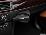  Cup holders photo