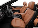  Front seats from Drivers Side photo