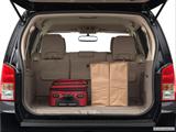  Trunk props photo