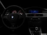  Centered wide dash shot photo