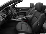  Front seats from Drivers Side photo