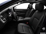  Front seats from Drivers Side photo
