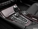  Gear shifter/center console photo