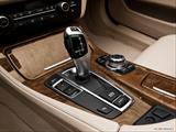  Gear shifter/center console photo