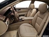  Front seats from Drivers Side photo