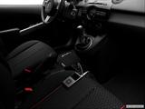  Auxiliary jack props photo