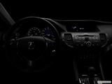  Centered wide dash shot photo