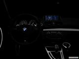  Centered wide dash shot photo
