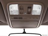  Courtesy lamps/ceiling controls photo