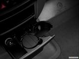  Cup holders photo