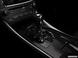  Gear shifter/center console photo