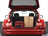  Trunk props photo