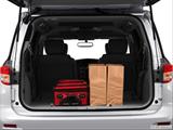  Trunk props photo