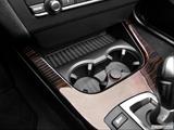  Cup holders photo