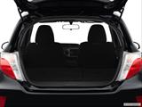  Hatchback & SUV rear angle photo