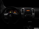  Centered wide dash shot photo