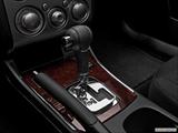  Gear shifter/center console photo