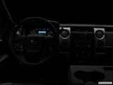  Centered wide dash shot photo