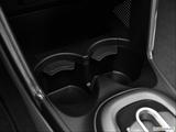  Cup holders photo