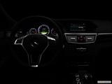  Centered wide dash shot photo