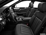  Front seats from Drivers Side photo