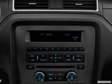  Stereo controls photo