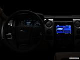  Centered wide dash shot photo