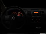  Centered wide dash shot photo