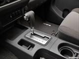  Gear shifter/center console photo